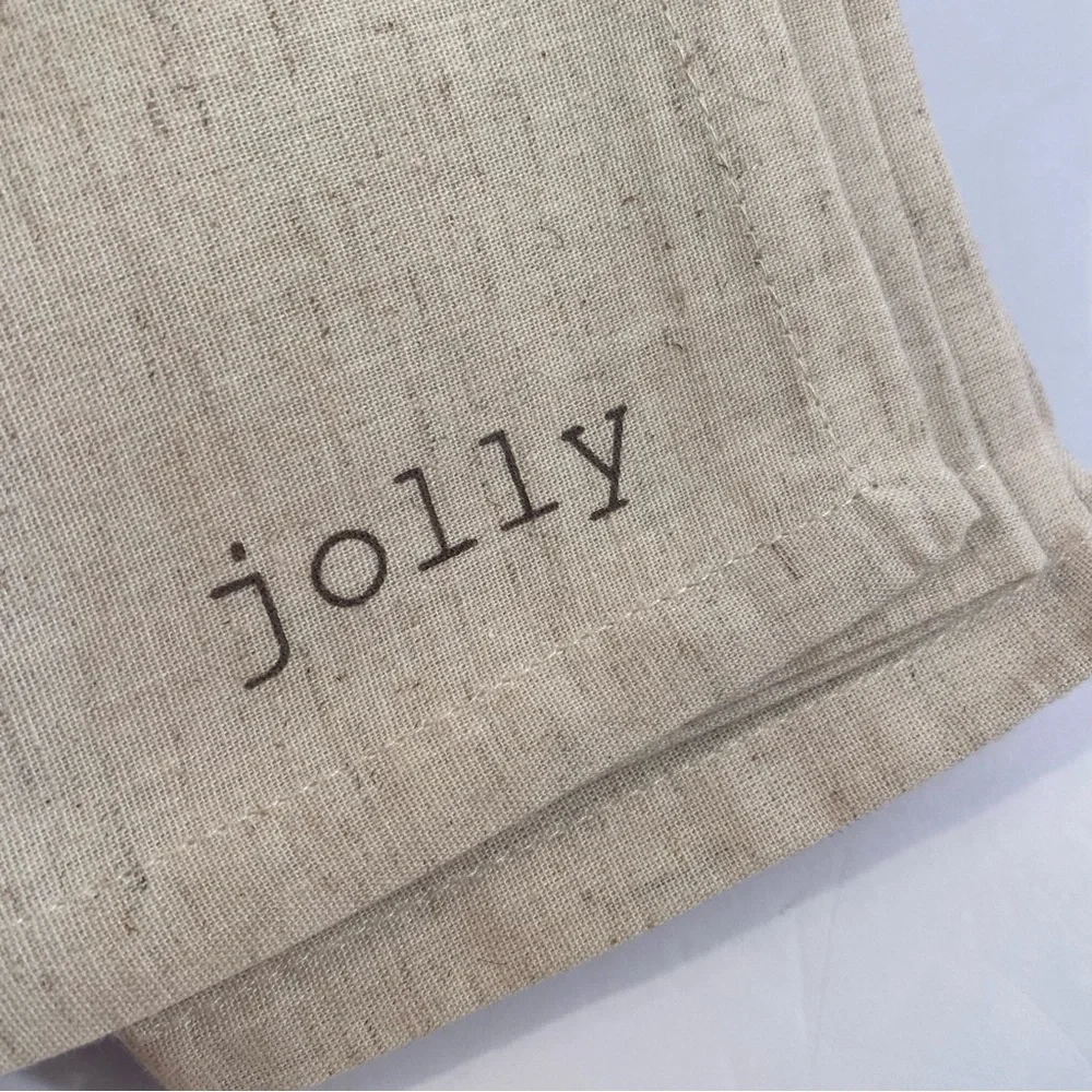 Robert Stanley Home Collection Christmas Words 4 Pack 20 x 20 Natural Napkin Set